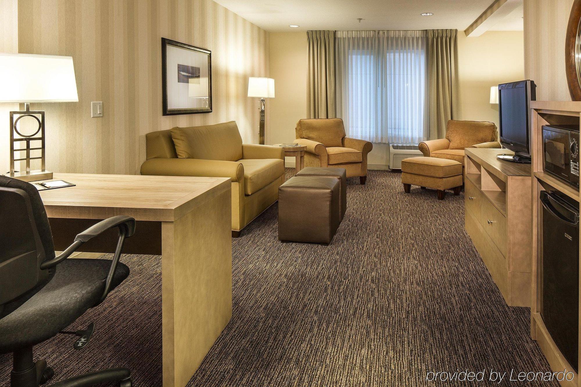 Doubletree By Hilton Portland - Beaverton Bagian luar foto